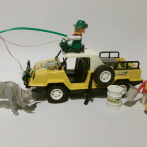 3528 - Safari-bil